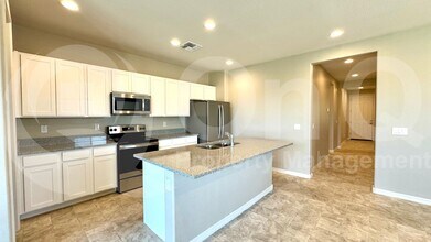 989 W Hess Ave in Coolidge, AZ - Building Photo - Building Photo