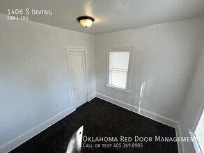 1406 S Irving St in Oklahoma City, OK - Foto de edificio - Building Photo