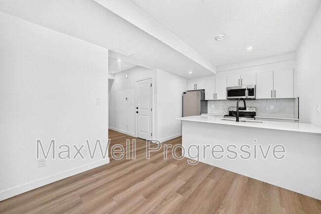 property at 14510-14595 95 Ave NW