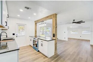 6205 Chenault Ave in Edgewood, FL - Building Photo