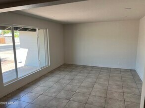 12611 N 25th Ave in Phoenix, AZ - Building Photo - Building Photo