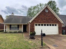 8415 Jacob Dr in Memphis, TN - Building Photo