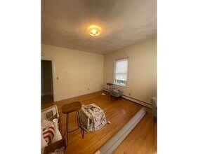110 Quincy Ave-Unit -2 in Winthrop, MA - Building Photo - Building Photo