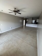 8160 E 34th Ct S, Unit 2-7270 in Wichita, KS - Foto de edificio - Building Photo