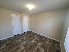 49 Parakeet Hill Dr in Orion Township, MI - Building Photo - Building Photo