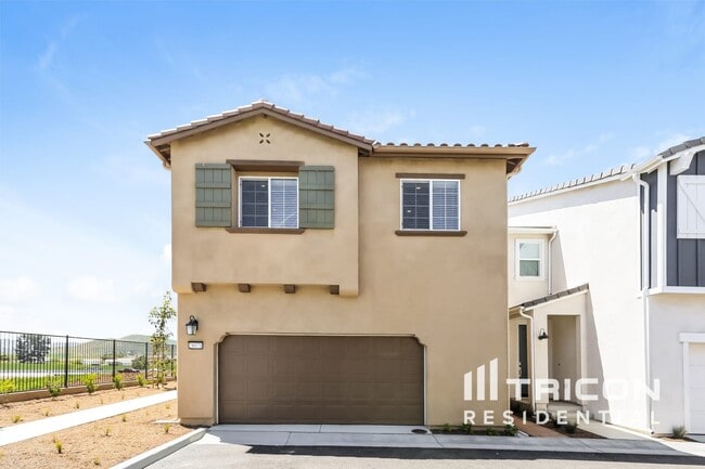 property at 28071 Rosetta St