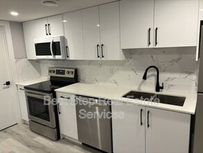 10505-10563 63 Ave NW in Edmonton, AB - Building Photo - Building Photo