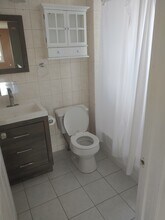 119 Valley Rd, Unit 2 family in Roselle Park, NJ - Building Photo - Building Photo
