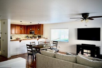 15625 Lasselle St in Moreno Valley, CA - Building Photo - Building Photo