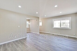 685 Foxtail Dr in Sunnyvale, CA - Building Photo - Building Photo