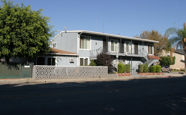 400 W Olympic Blvd in Montebello, CA - Building Photo - Building Photo