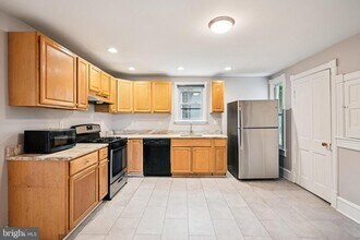 134 S Main St in Glassboro, NJ - Building Photo - Building Photo