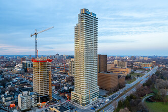 The Claridge Icon in Ottawa, ON - Building Photo - Building Photo