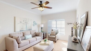 Stoneleigh on May Apartment Homes in Oklahoma City, OK - Foto de edificio - Building Photo