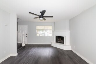 2437 Ramblewood Ct in Tallahassee, FL - Building Photo - Building Photo