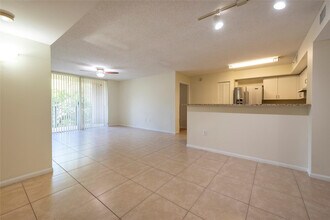 4808 N State Rd 7 in Coconut Creek, FL - Building Photo - Building Photo