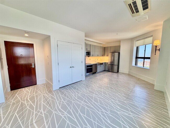 2201 Market St in Galveston, TX - Foto de edificio - Building Photo