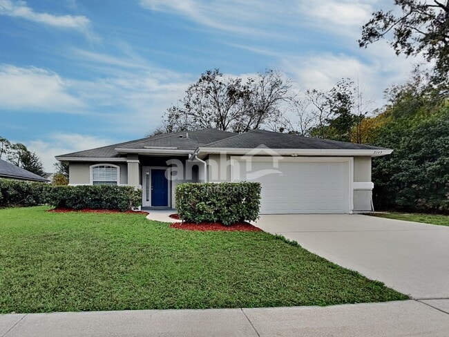 3943 Hunters Lake Cir E