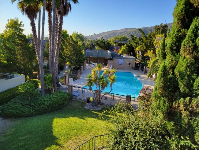 property at 1750 Prefumo Canyon Rd