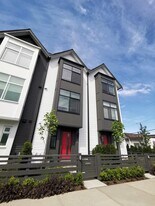 17555 57A Av in Surrey, BC - Building Photo