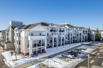 9 Country Village Bay NW in Calgary, AB - Building Photo - Building Photo