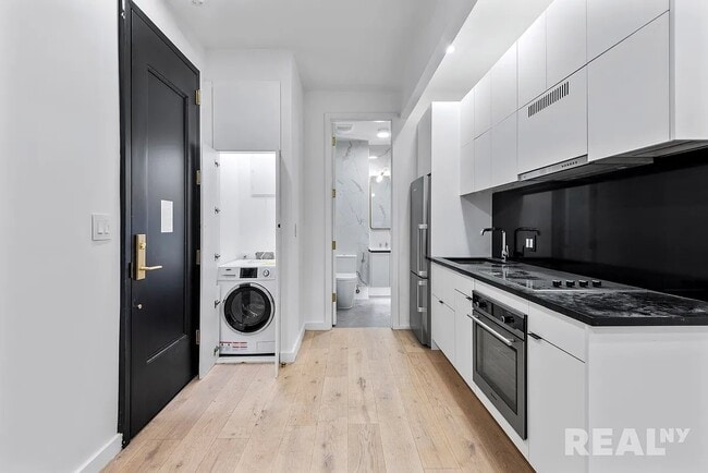 93 Hicks St in Brooklyn, NY - Building Photo - Building Photo