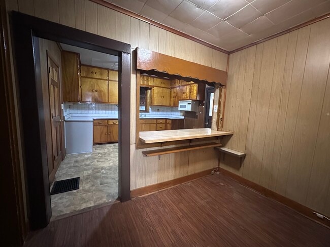 217 Warrington Ave in Danville, IL - Building Photo - Building Photo