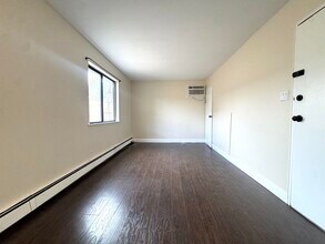 78 69th St in Guttenberg, NJ - Building Photo - Building Photo