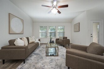 3108 Dominion St in Denton, TX - Building Photo - Building Photo