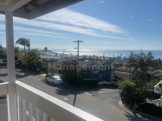 2287 Oxford Ave in Encinitas, CA - Building Photo - Building Photo