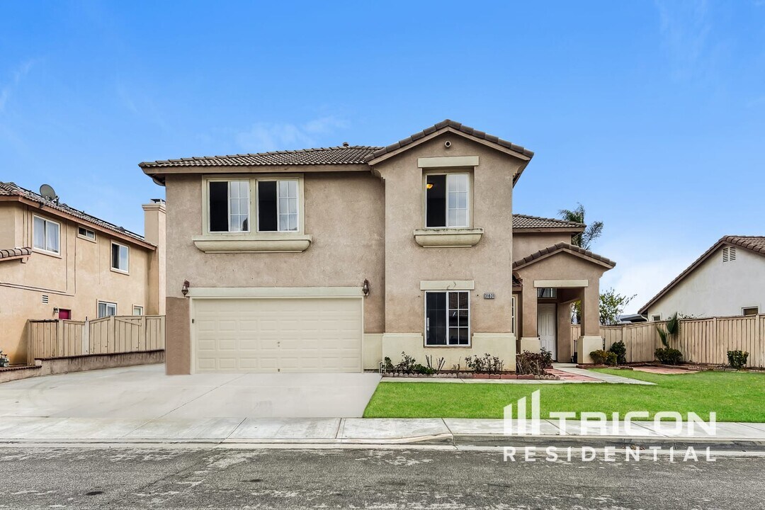 31631 Saddle Ridge Dr in Lake Elsinore, CA - Building Photo