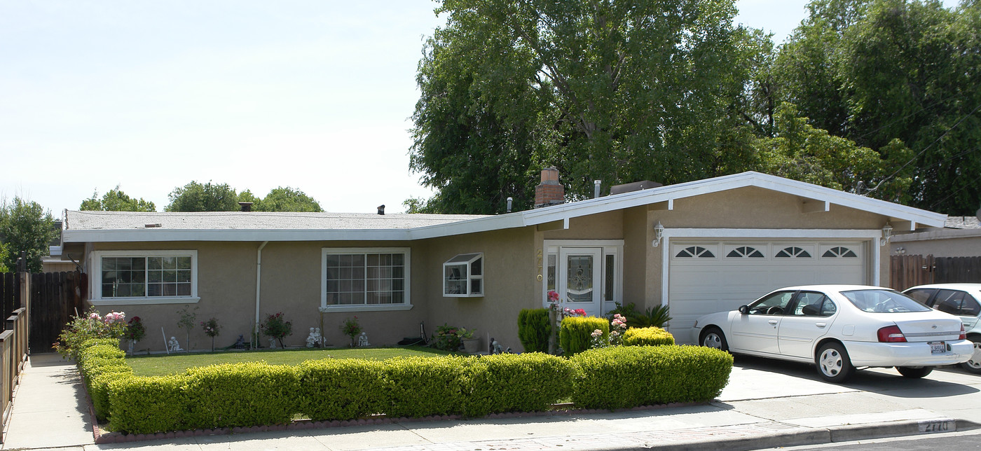 2770 Broadmoor Ave in Concord, CA - Foto de edificio