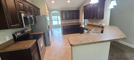 16050 SW 49th Ct Rd in Ocala, FL - Building Photo - Building Photo