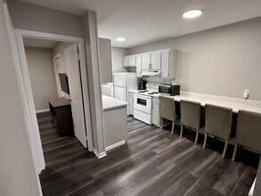 801 Burcale Rd in Myrtle Beach, SC - Building Photo - Building Photo