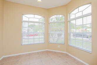 2327 Northern Leaf St in Orlando, FL - Building Photo - Building Photo