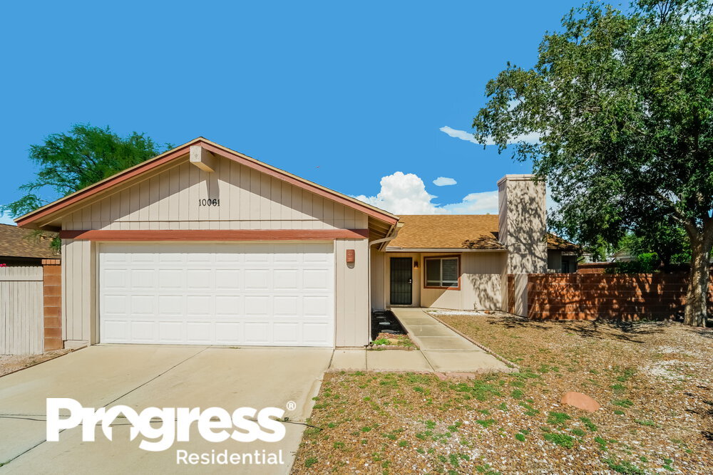 10061 E Domenic Ln in Tucson, AZ - Building Photo