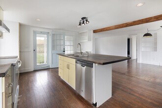 126 Lime Rock Rd in Salisbury, CT - Building Photo - Building Photo