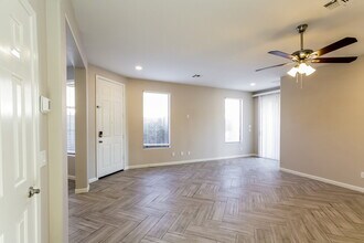 41368 N Yorktown Trail in New River, AZ - Building Photo - Building Photo
