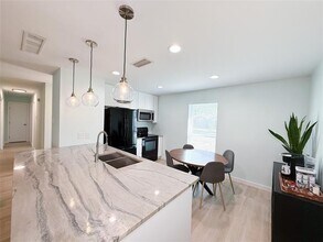 811 Roaming Rd Dr in Allen, TX - Foto de edificio - Building Photo