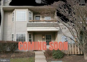 3403 Waltham Ct in Yardley, PA - Building Photo