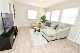 517 Napoleon St in South Bend, IN - Building Photo