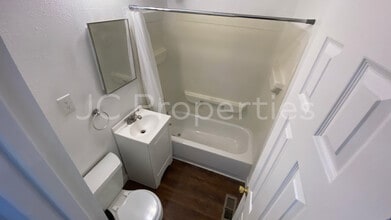 4406 Waymire Ave in Dayton, OH - Building Photo - Building Photo