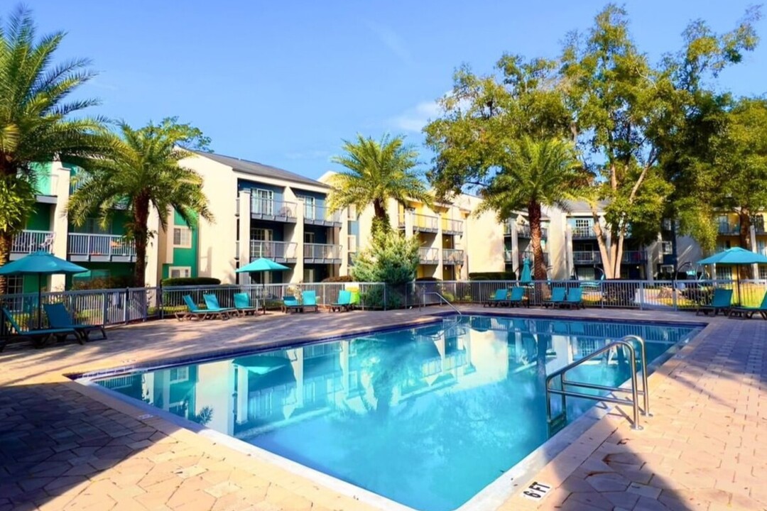 Oakbrook Walk Apartments in Gainesville, FL - Building Photo