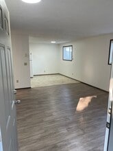 1010 Lincoln St, Unit 4 in Colton, WA - Foto de edificio - Building Photo