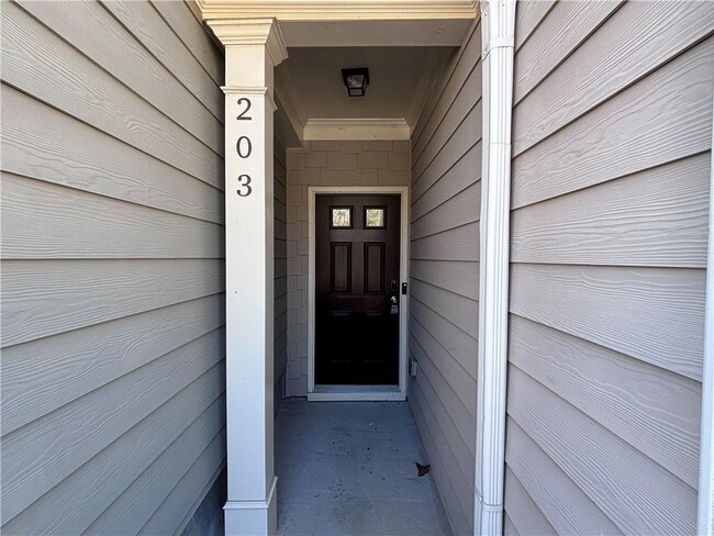 203 Townview Dr in Woodstock, GA - Building Photo - Building Photo