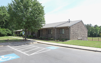 Mayfield Memorial Apartments in Charlotte, NC - Building Photo - Building Photo