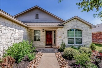 30118 Diamond Dove Trail in Georgetown, TX - Building Photo - Building Photo