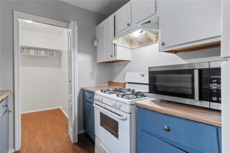 5324 Ridge Forest Dr in Stone Mountain, GA - Building Photo - Building Photo