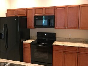 26 SE 24th Ave in Cape Coral, FL - Building Photo - Building Photo