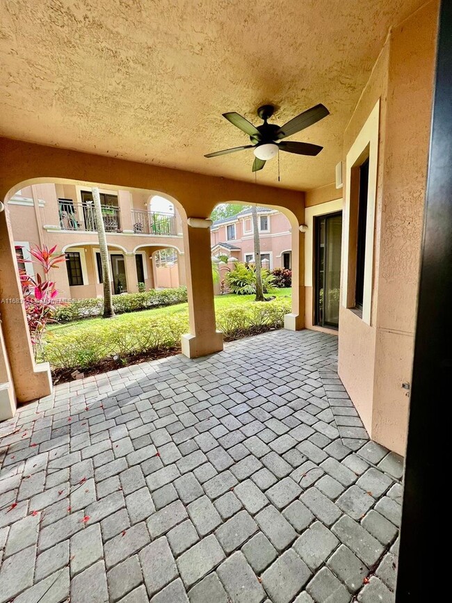 property at 2682 Center Court Dr